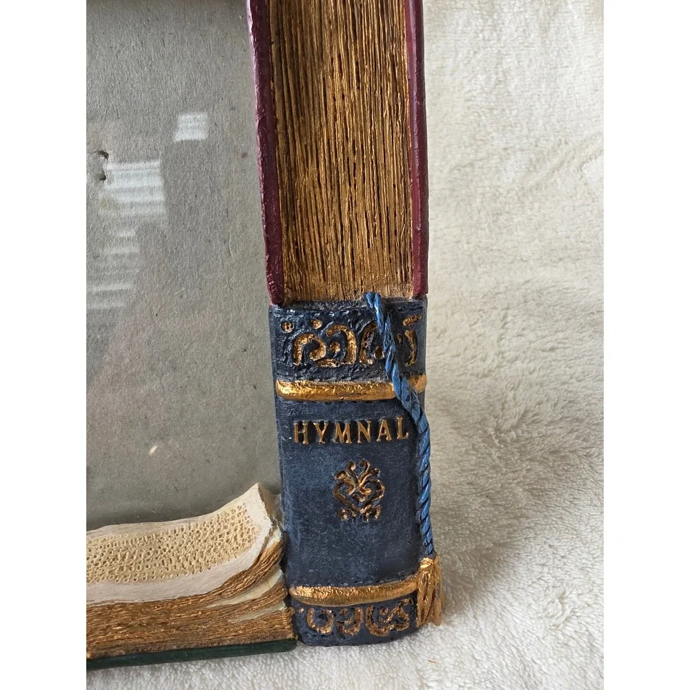 Vintage Gigi 3D Book Picture Frame Holy Bible Hymnal Resin 3.5x5 Photo